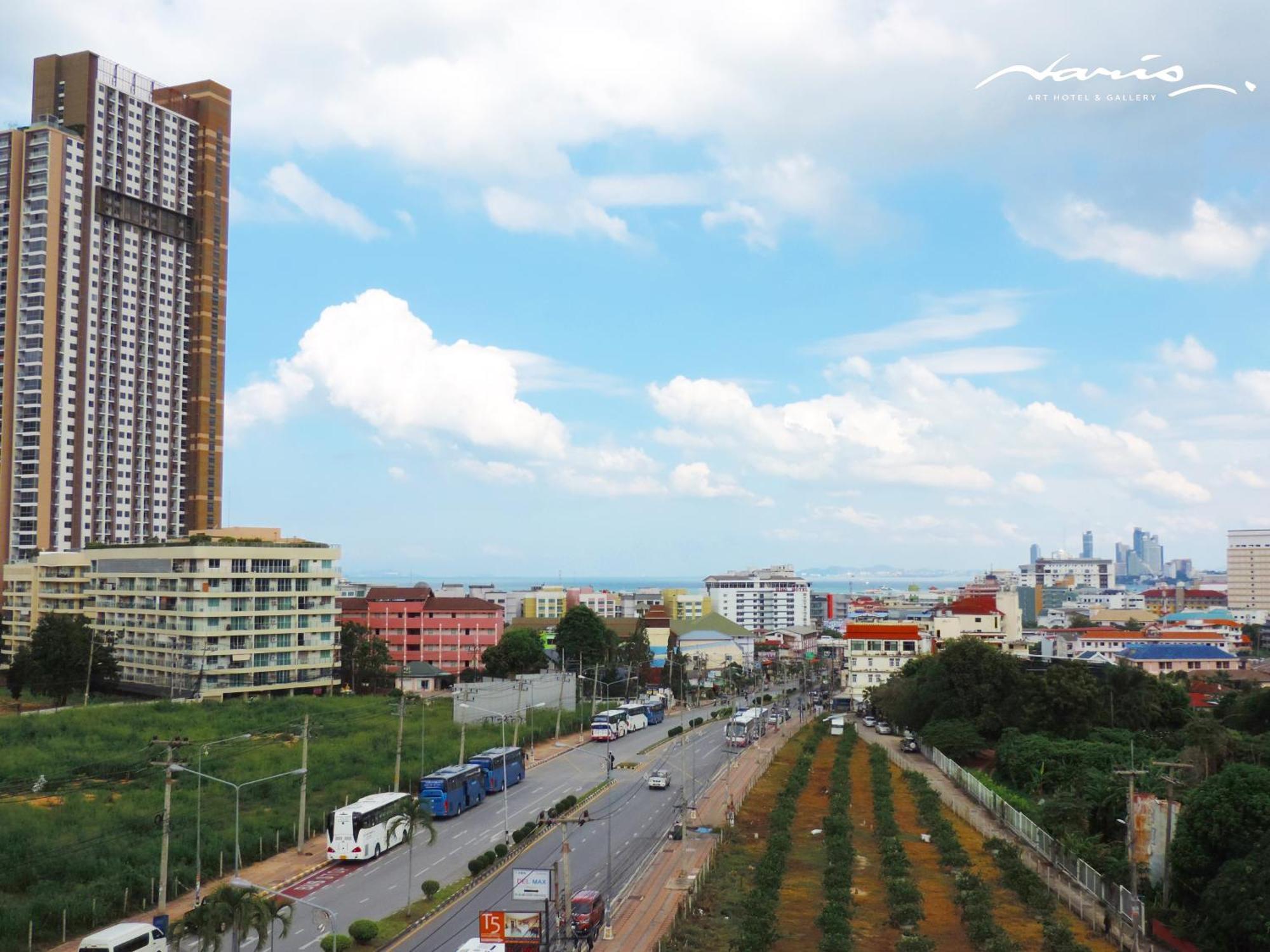 Naris Art Hotel Pattaya Bagian luar foto